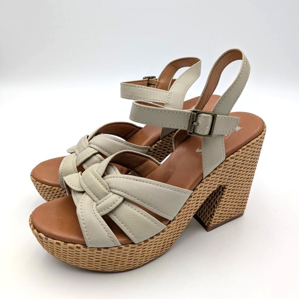 Korks Dee Wedge Platform Block Heel Sandals Women's off White Size US8M EU38.5